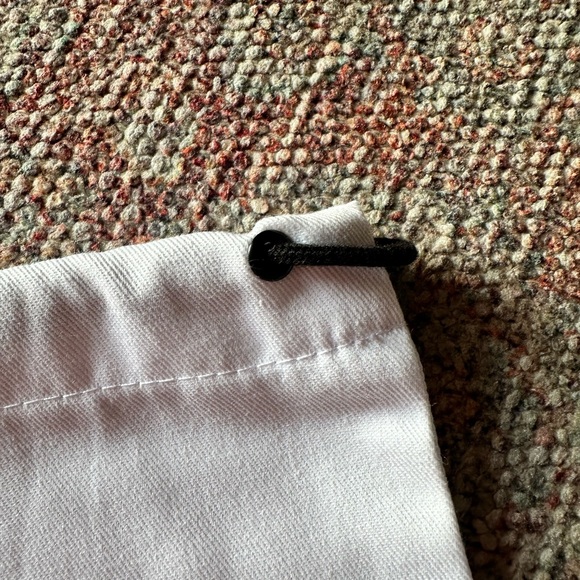 GIVENCHY drawstring 15 X 15 - Picture 9 of 11